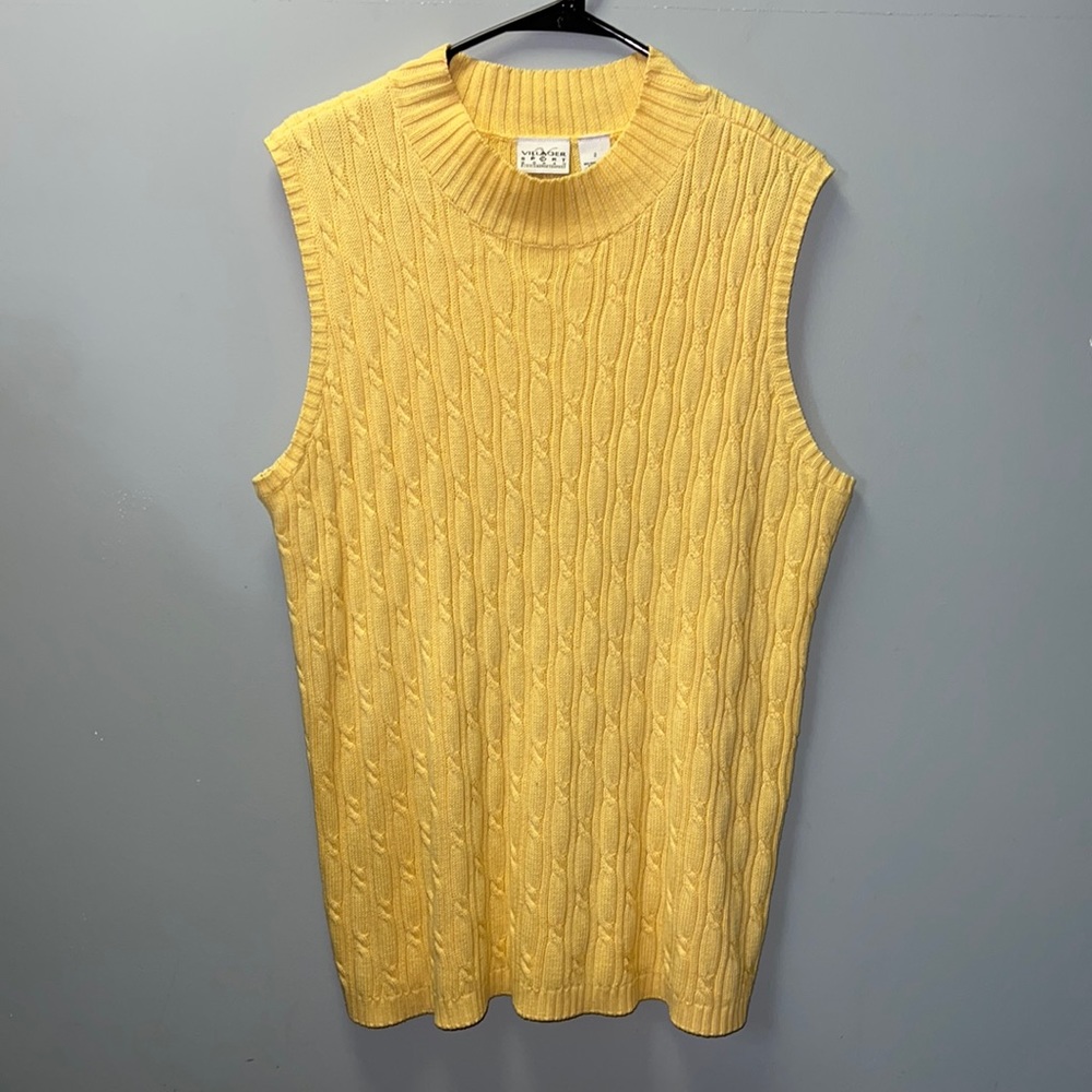 Villager Sport Woman, Liz Claiborne Cable Knit Vest